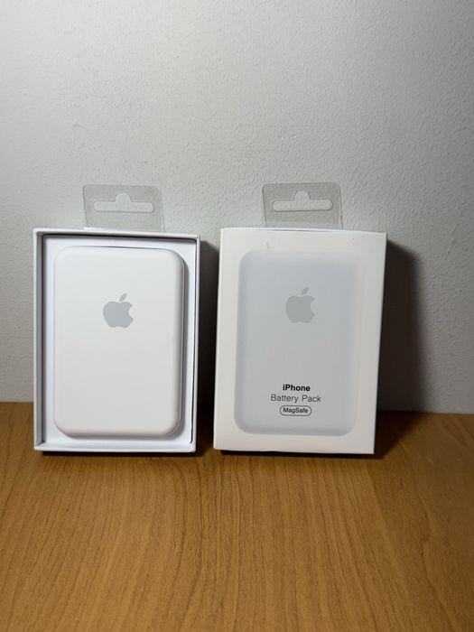 Повер банк для iphone mag cafe