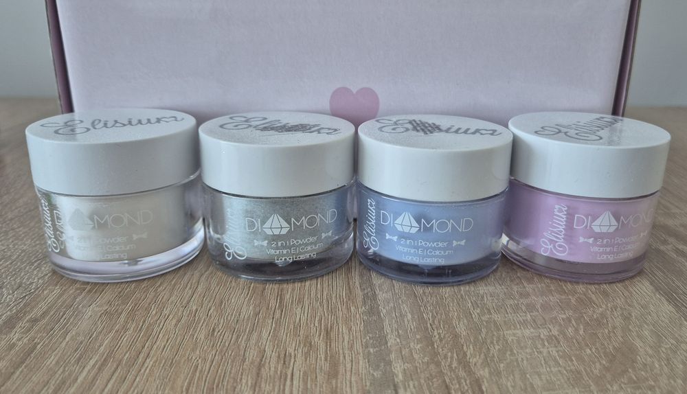 Zestaw tytanowy do paznokci