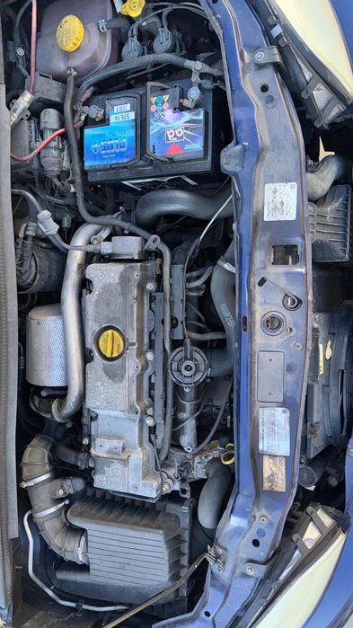 Opel Zafira de 2001 para peças