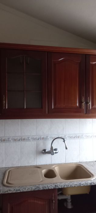Móveis de cozinha em madeira