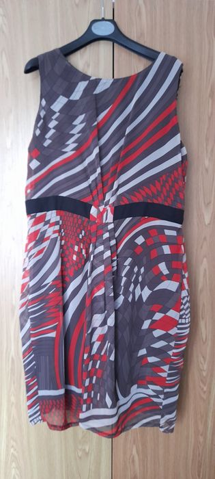 Kolorowa piekna sukienka