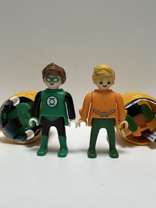 Kinder Surprise Playmobil DC Кіндер Сюрприз Марвел