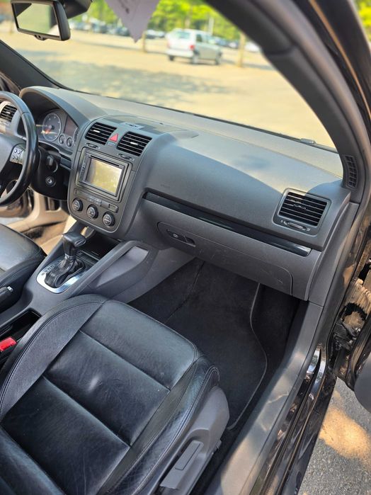Volkswagen Golf Variant 2.0 TDI 140cv DSG Nacional – Motor Novo – Estado Impecável