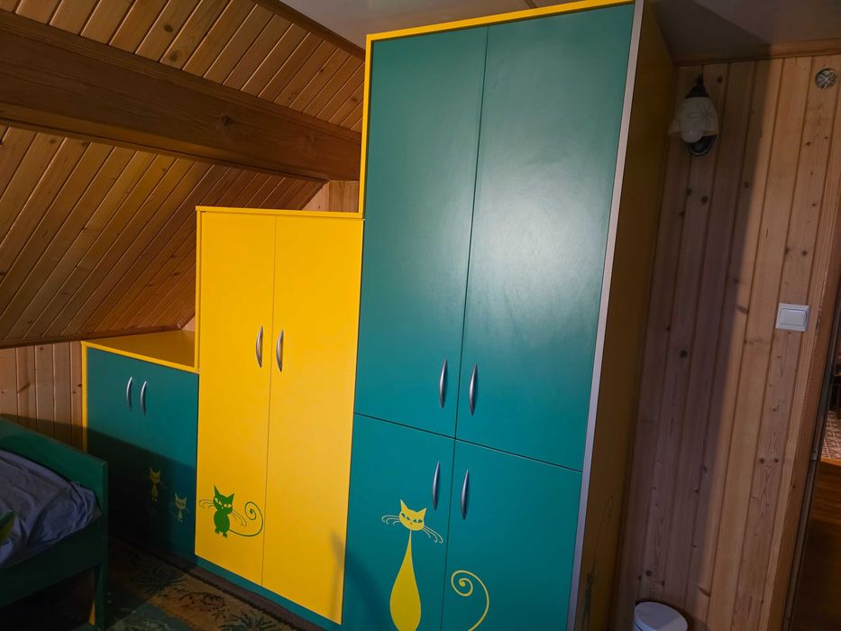 Meble pod skos żółte zielone
