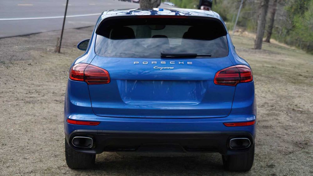 Porsche Cayenne      2017