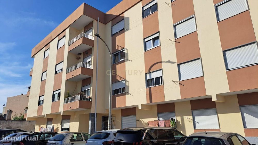 Apartamento T2 em Pinhal Novo excelente estado