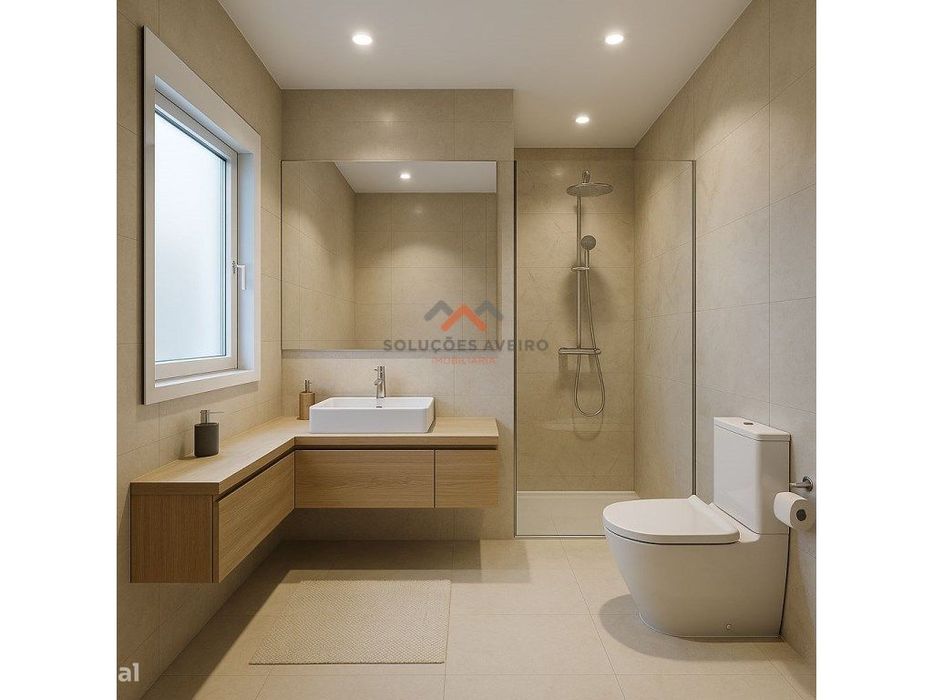 Apartamento T1 com 77 m² | Lugar de Garagem - Centro de Esgueira
