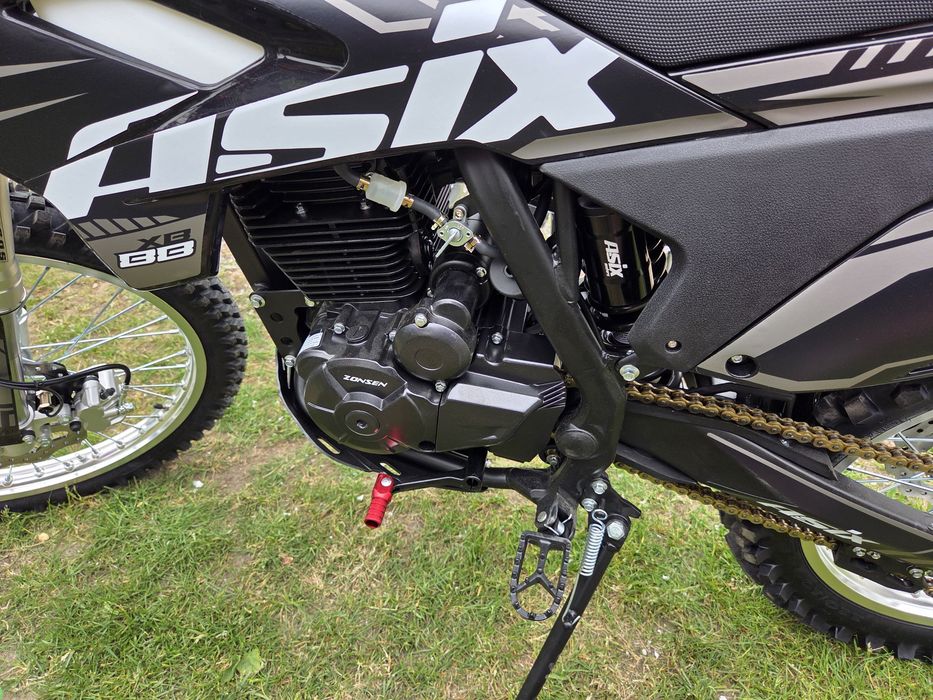 Asix xb88 ,250cc enduro cross