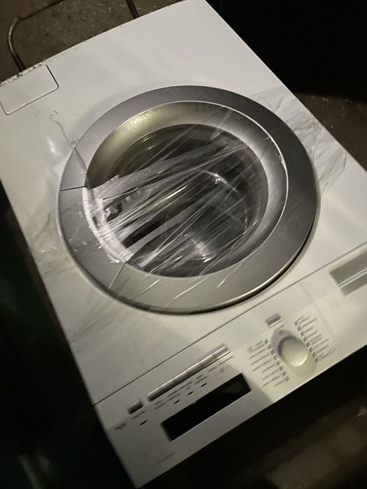Продам стіральну машину Aeg protex