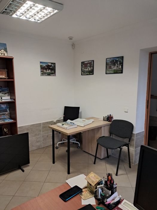 Приміщення  в.Братів Міхновських