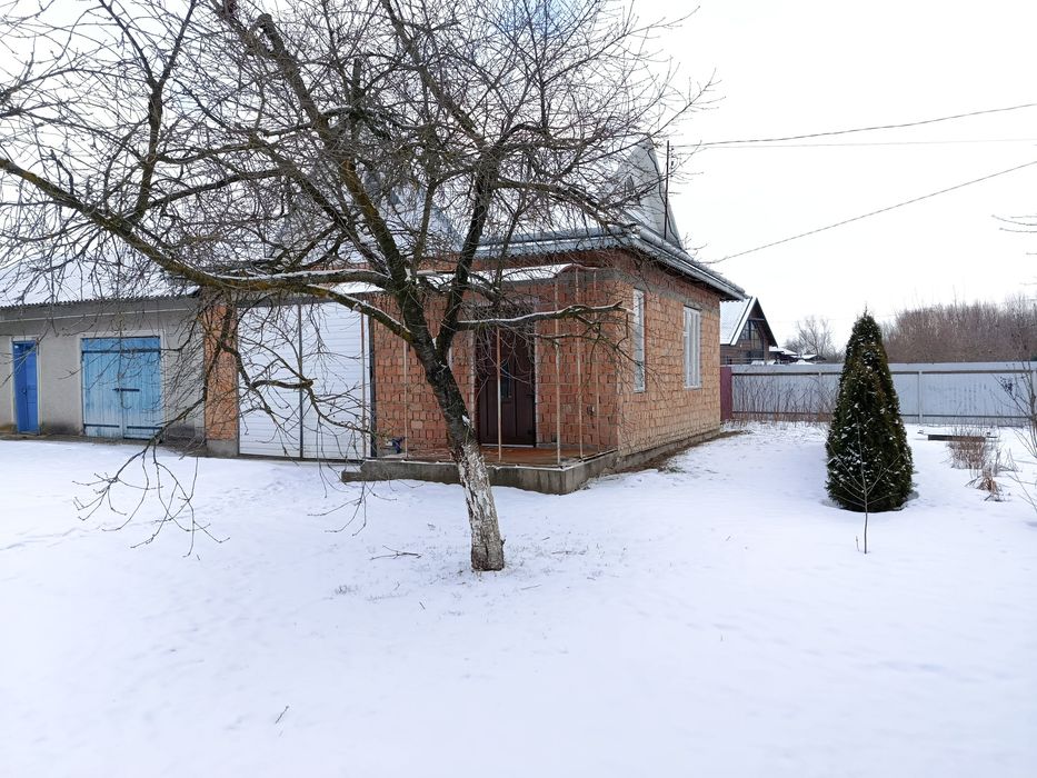 Продаж господарства у Шипинцях