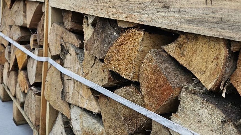 Drewno kominkowe, liściaste, mieszane, sezonowane