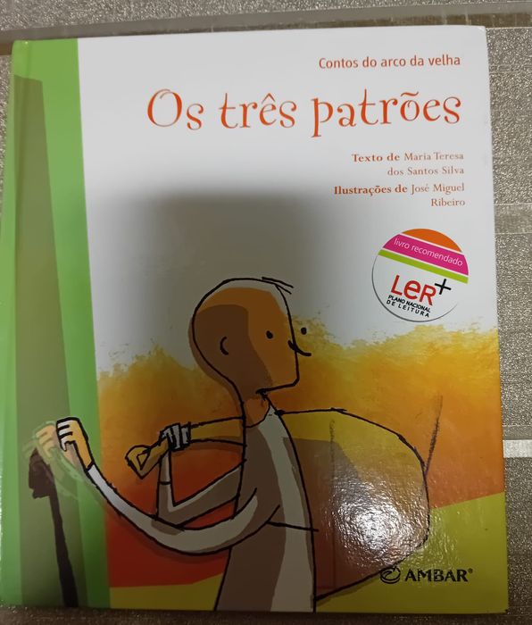 Diversos livros infanto-juvenis