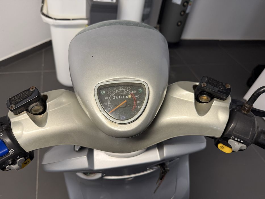Scoot 125 cc zip