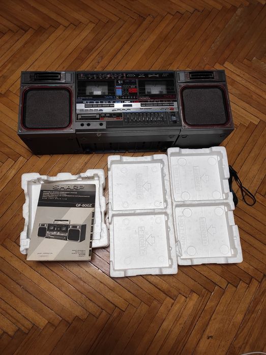 Магнитофон SHARP GF-800Z.