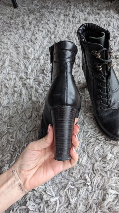 Чобітки шкіряні демісезон весна/осінь 37р
