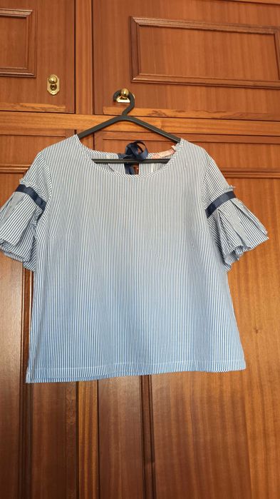 Blusa em azul e branco da Throttleman