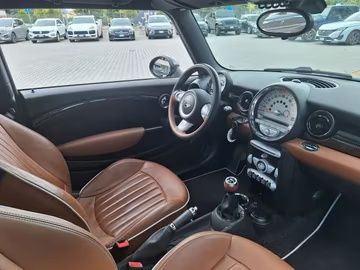 MINI Cooper — fotografia 4
