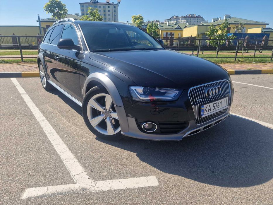 Audi A4 Allroad 2012 VIN WA1UFAFL5DA143981 фото оголошення 2 з 24