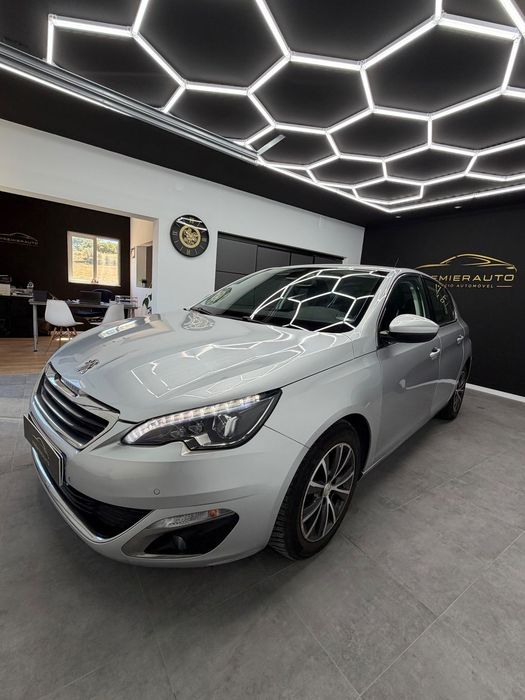 Peugeot 308 1.2 PureTech Business Line