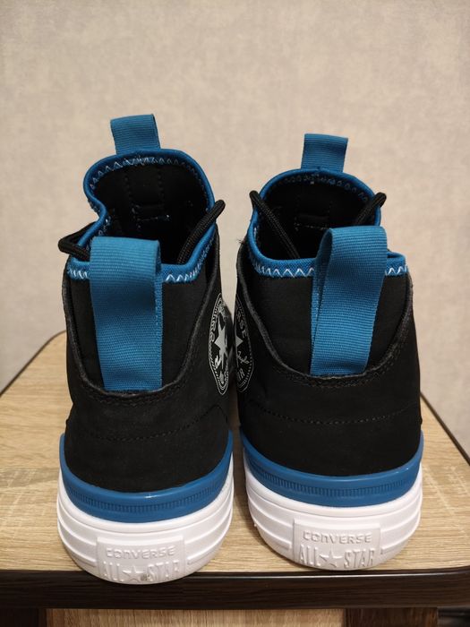 Продам  Converse