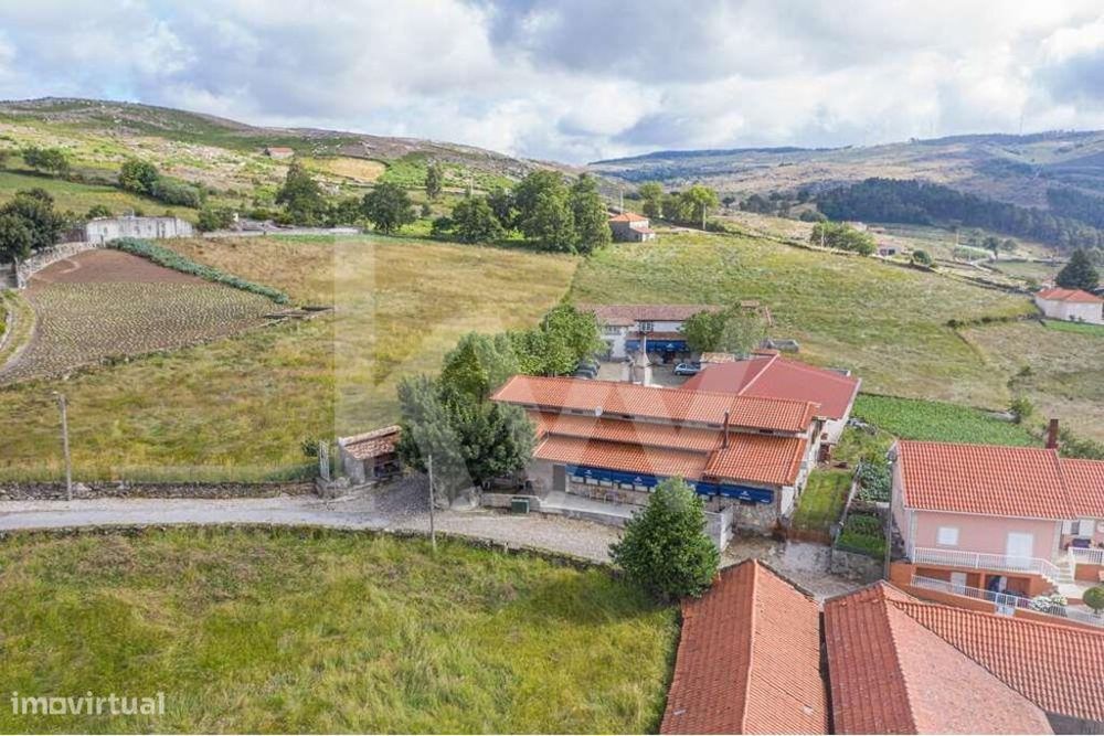 Propriedade Nariz do Mundo ( Restaurante, Residencial e Habitação) em