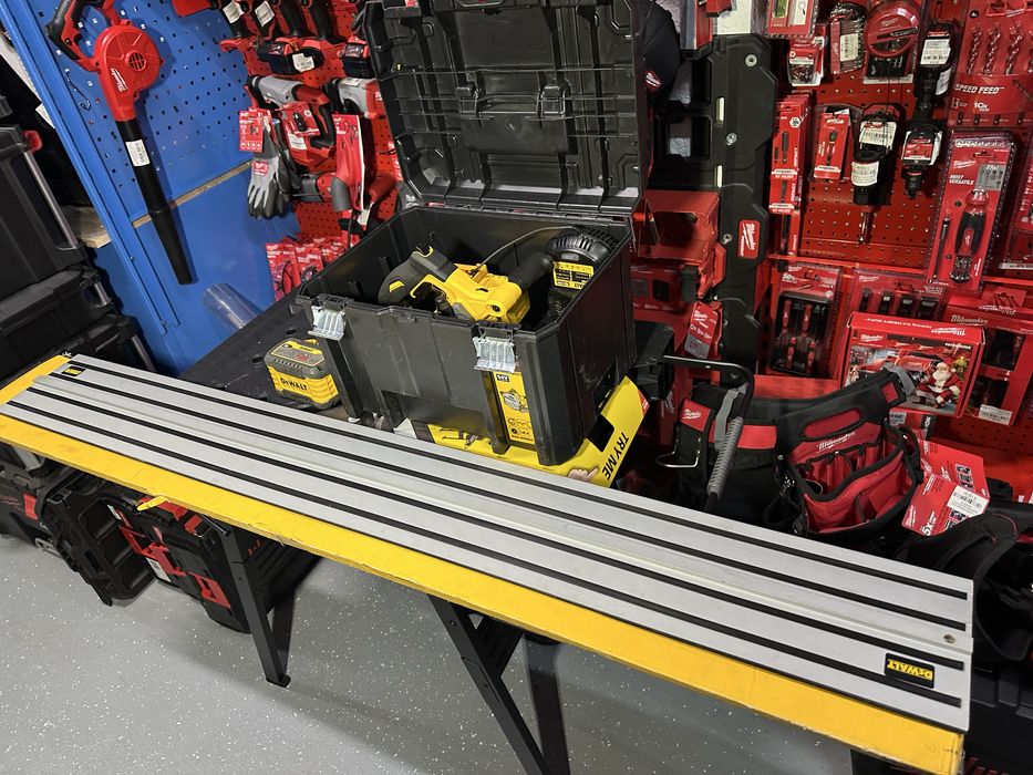 Безщіткова пила дискова занурювальна акумуляторна DeWALT DCS520