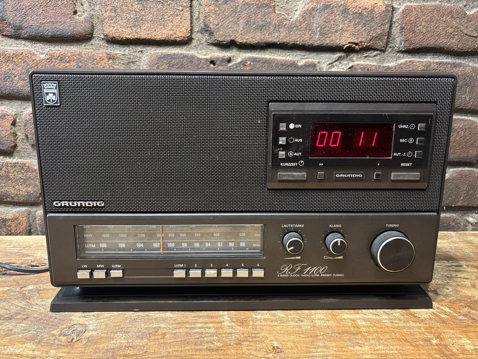 Radio Grundig RF 1100