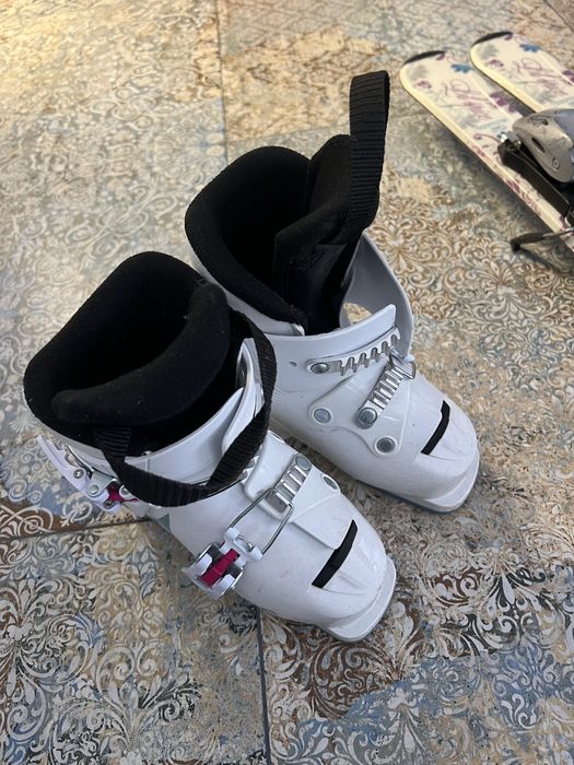 Buty narciarskie 18-18,5 cm i narty 90 cm