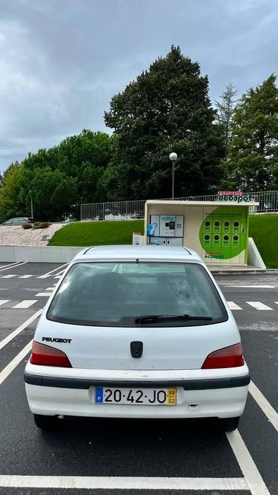 Peugeot 106 gasolina