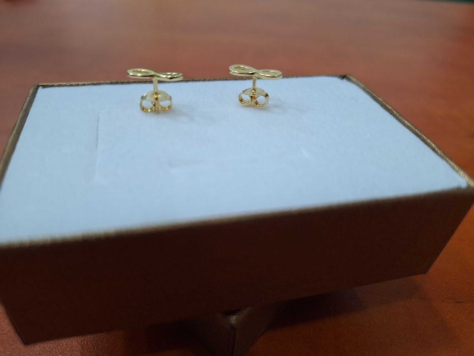 NOWE kolczyki wkrętki NIESKOŃCZONOŚĆ pr.585