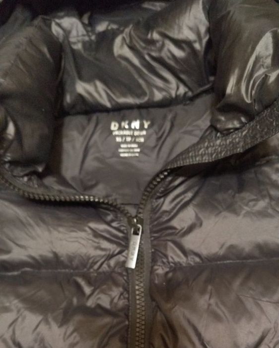 Продам женскую куртку DKNY Lightweight Packable Puffer Jacket XS