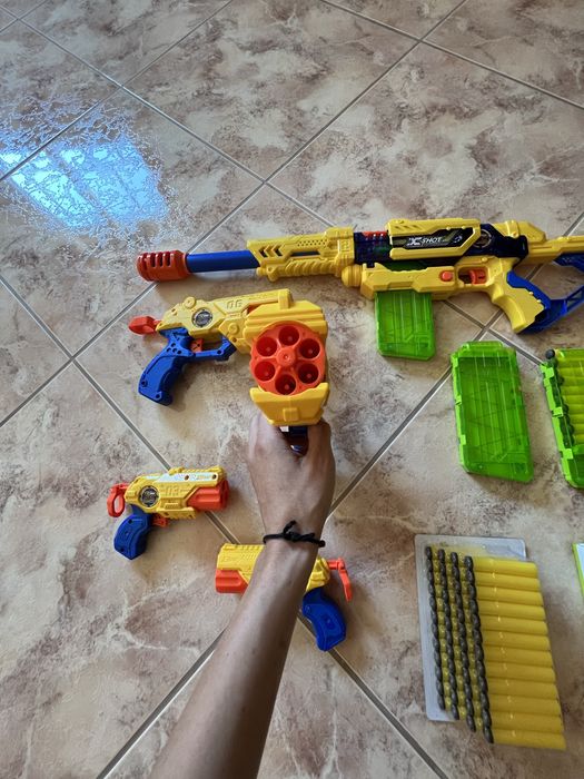 pistolas de brincar da marca X shot
