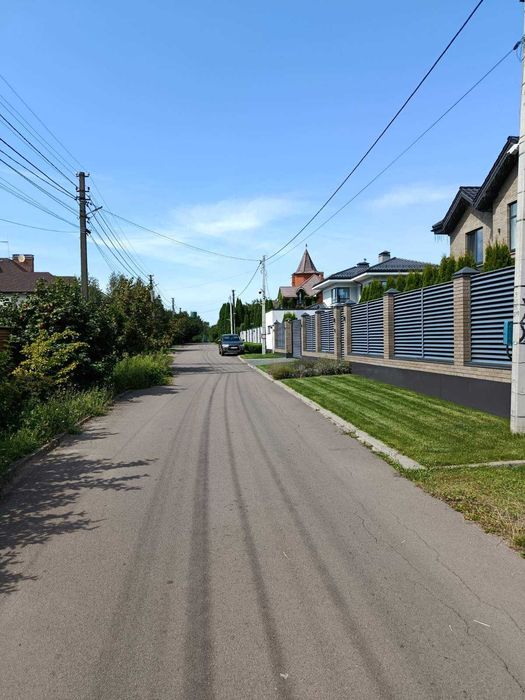 Продається унікальна ділянка 30 соток с. Нові Петрівці 7 км від Києва