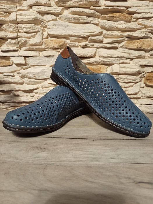 Skórzane buty damskie Rieker 39