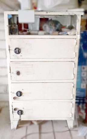 Надежный Шкаф сейф для дома и работы. 5 глубоких отделений с замками