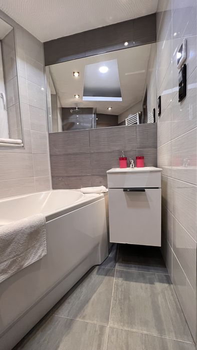 Apartament nr 6.  | Noclegi Świętochłowice | Centrum | Parking | FV