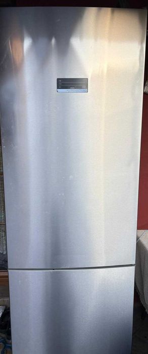 Lodówka Bosch KGN49MIEB - stan bardzo dobry