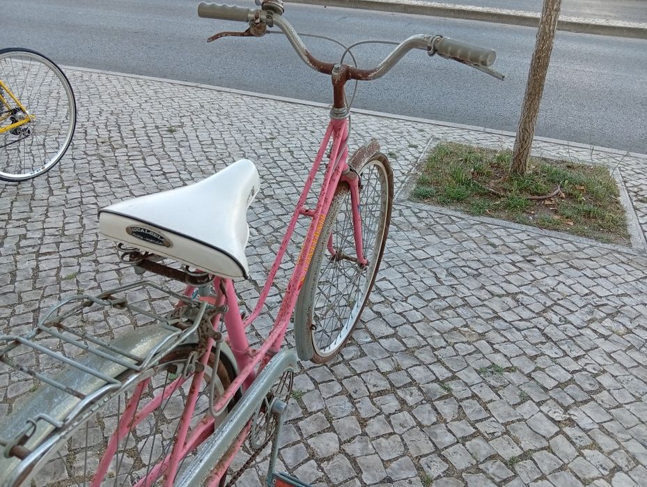 Bicicleta Confersil  para restaurar ou decoração