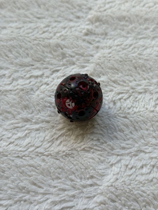 Bakugan Pyrus Thunder Wilda 700G