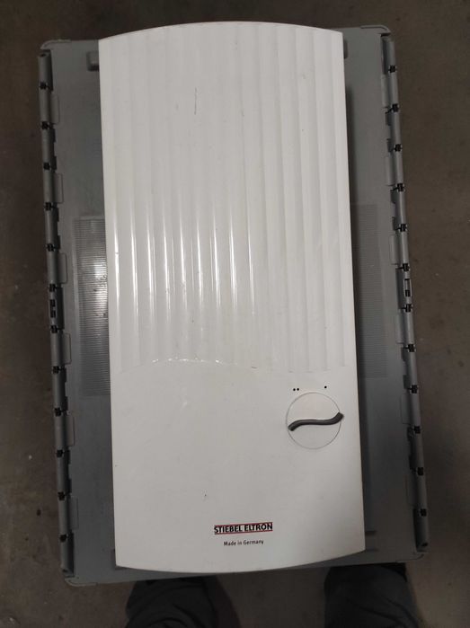 Podgrzewacz przepływowy Stiebel Eltron PHB 18