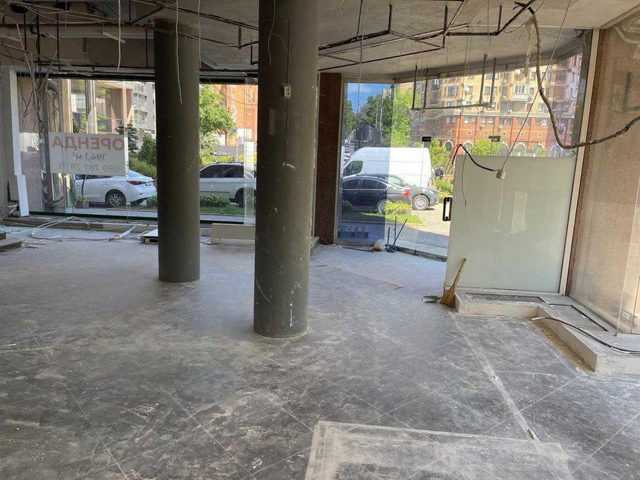 Центр, Жилянська, 59, ЖК Дипломат Холл, перший поверх