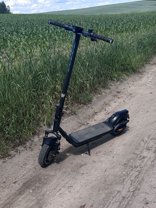 Acer predator es storm  stan dobry zasięg 60km