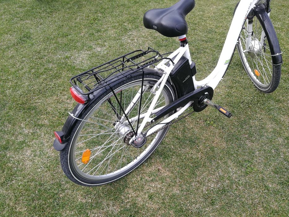 Rower niemiecki elektryk bateria samsung Zundapp 28cali kola niska ram
