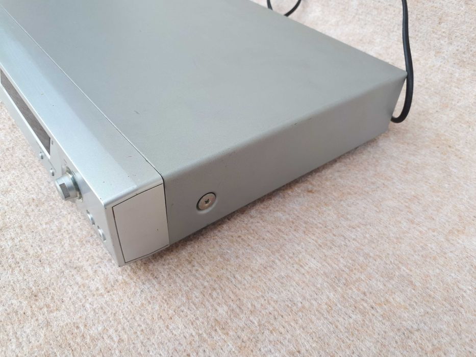 Odtwarzacz CD/DVD Sony DVP-NS305