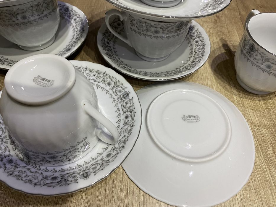 Zestaw filiżanki Swirl platinum scroll Porcelana kostna