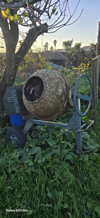 Batoneira a gasolina