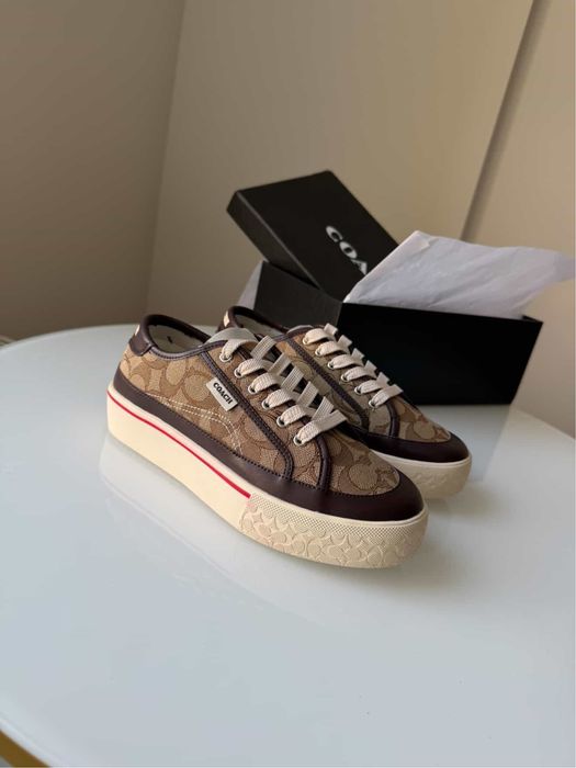 Кеды/кроссовки  Coach