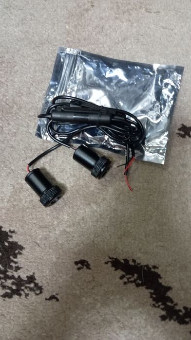 Подсветка в двери Chevrolet