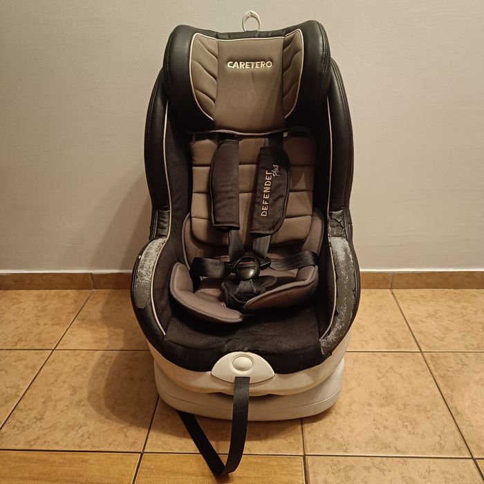 Fotelik samochodowy Caretero Defender Plus 0-18 kg